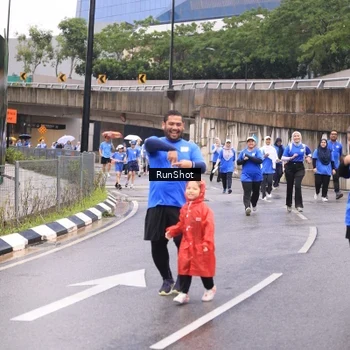 Runner Photo 7959505