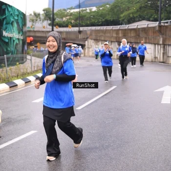 Runner Photo 7959539