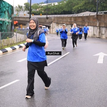 Runner Photo 7959540