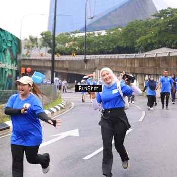 Runner Photo 7959560