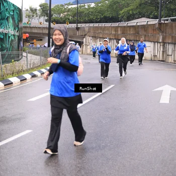 Runner Photo 7959563