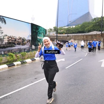 Runner Photo 7959578