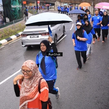 Runner Photo 7959633