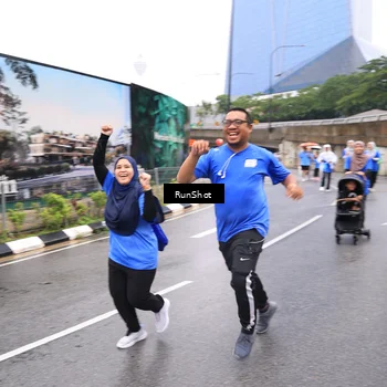Runner Photo 7959636