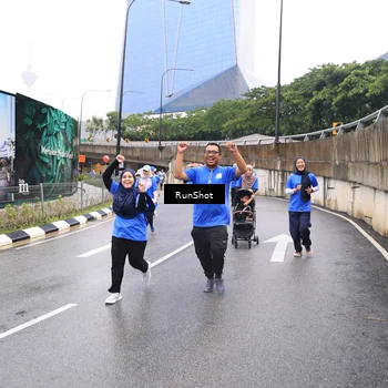 Runner Photo 7959637