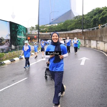 Runner Photo 7959658