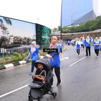 Runner Photo 7959670