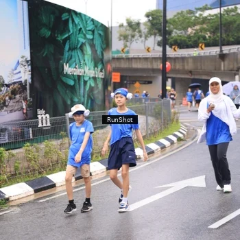 Runner Photo 7959689