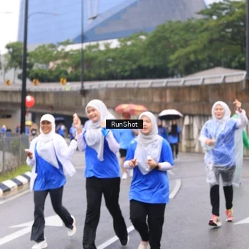 Runner Photo 7959691