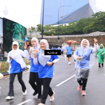 Runner Photo 7959709