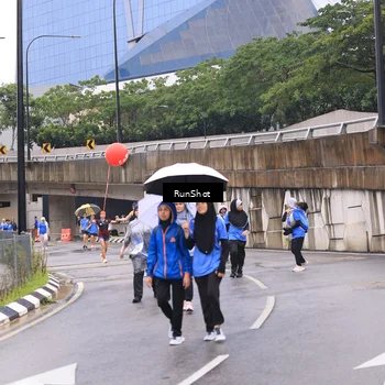 Runner Photo 7959775