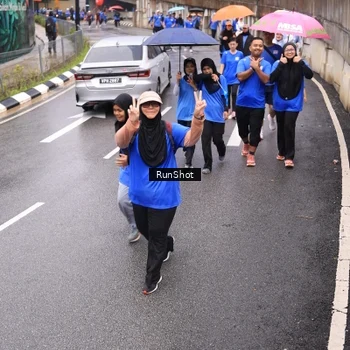 Runner Photo 7959779