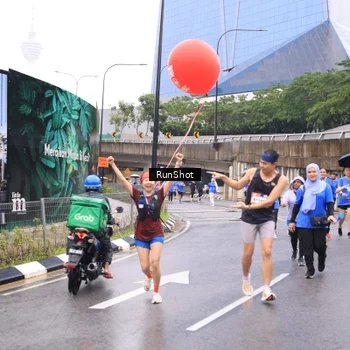 Runner Photo 7959846