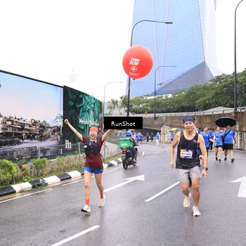 Runner Photo 7959861