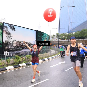 Runner Photo 7959870