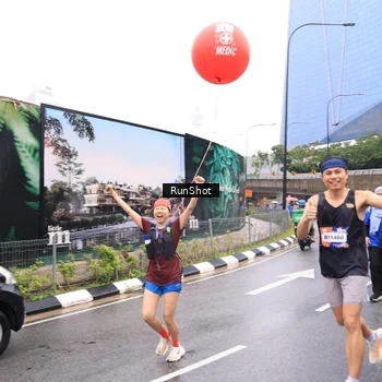 Runner Photo 7959871