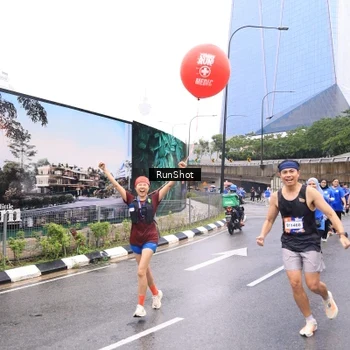 Runner Photo 7959872
