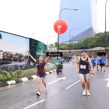 Runner Photo 7959878