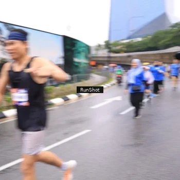 Runner Photo 7959881