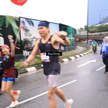 Runner Photo 7959883