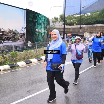 Runner Photo 7959898