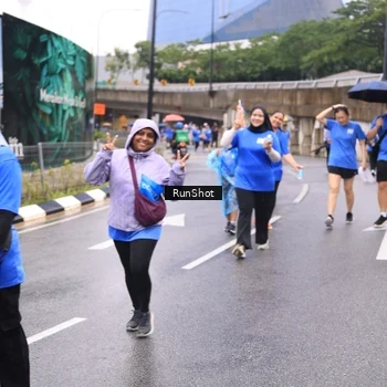 Runner Photo 7959906