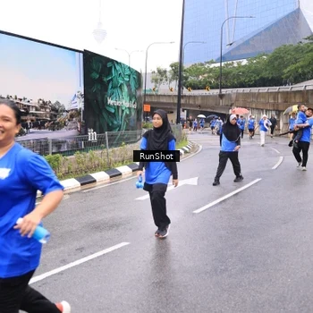 Runner Photo 7959971