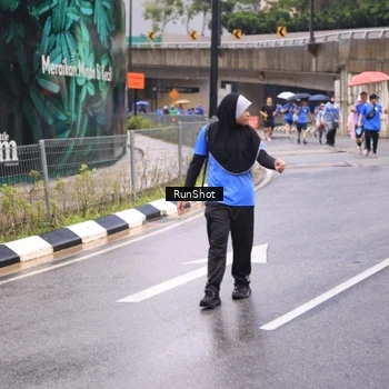 Runner Photo 7959996