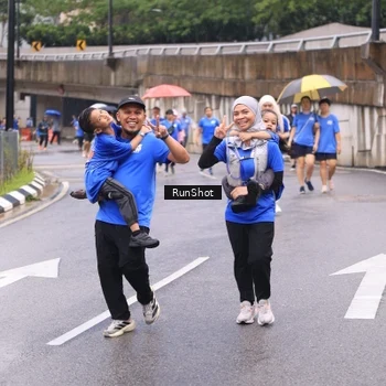 Runner Photo 7960010