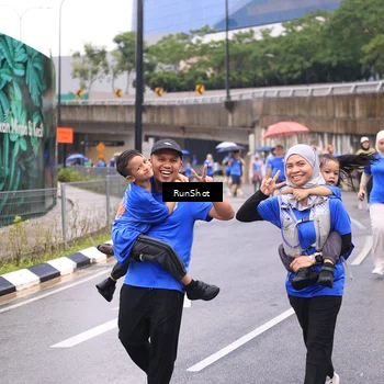 Runner Photo 7960021