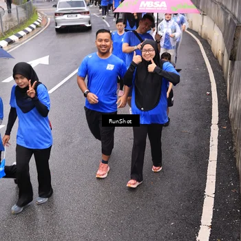 Runner Photo 7960043