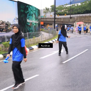 Runner Photo 7960048