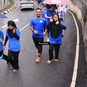 Runner Photo 7960050