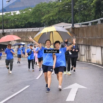 Runner Photo 7960066
