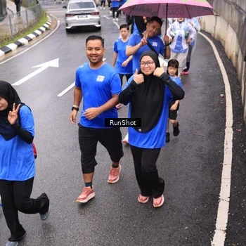 Runner Photo 7960073