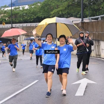 Runner Photo 7960076