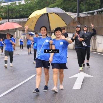 Runner Photo 7960080