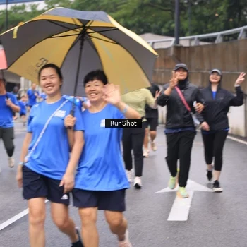 Runner Photo 7960093