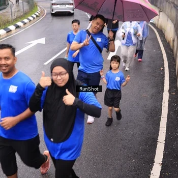 Runner Photo 7960120