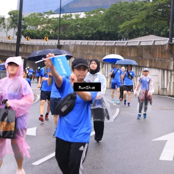 Runner Photo 7960158