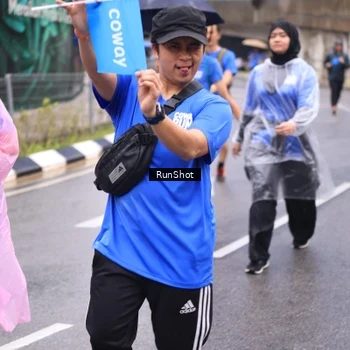 Runner Photo 7960176