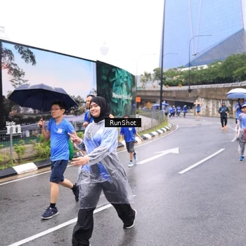 Runner Photo 7960194