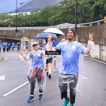 Runner Photo 7960211
