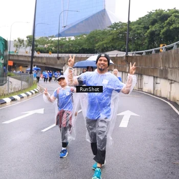 Runner Photo 7960219