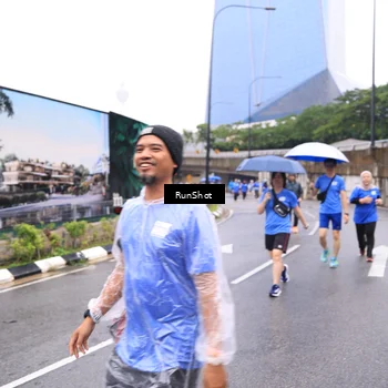 Runner Photo 7960228