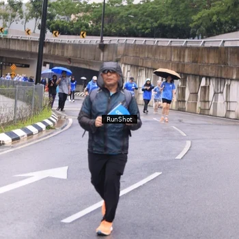 Runner Photo 7960262