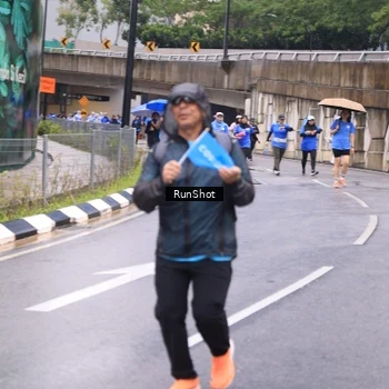 Runner Photo 7960268