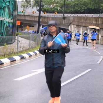 Runner Photo 7960271