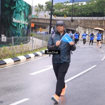 Runner Photo 7960274