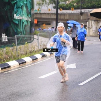 Runner Photo 7960298